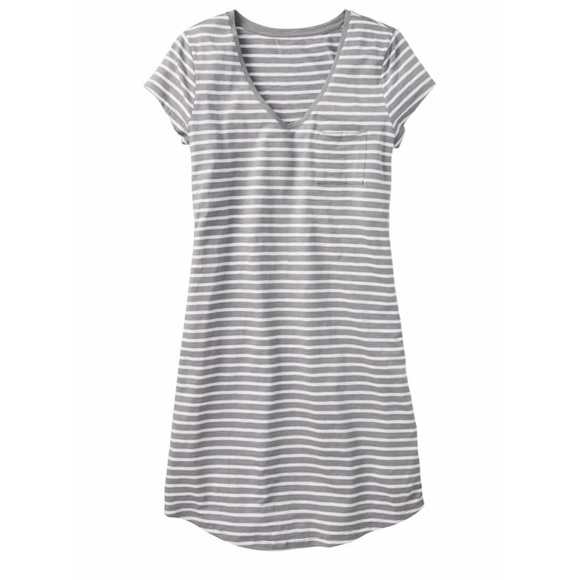 GAP Dresses & Skirts - Gray striped t-shirt dress